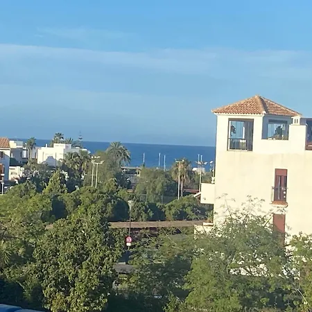 Precioso En Playa Apartamento *